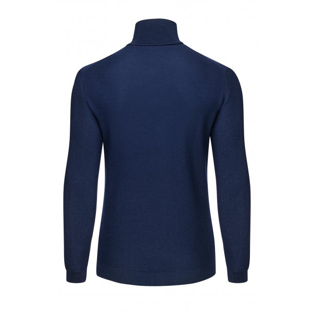 niebieski sweter z wełny merino