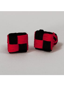 Jedwabne spinki do mankietów kwadratowe czarno czerwone